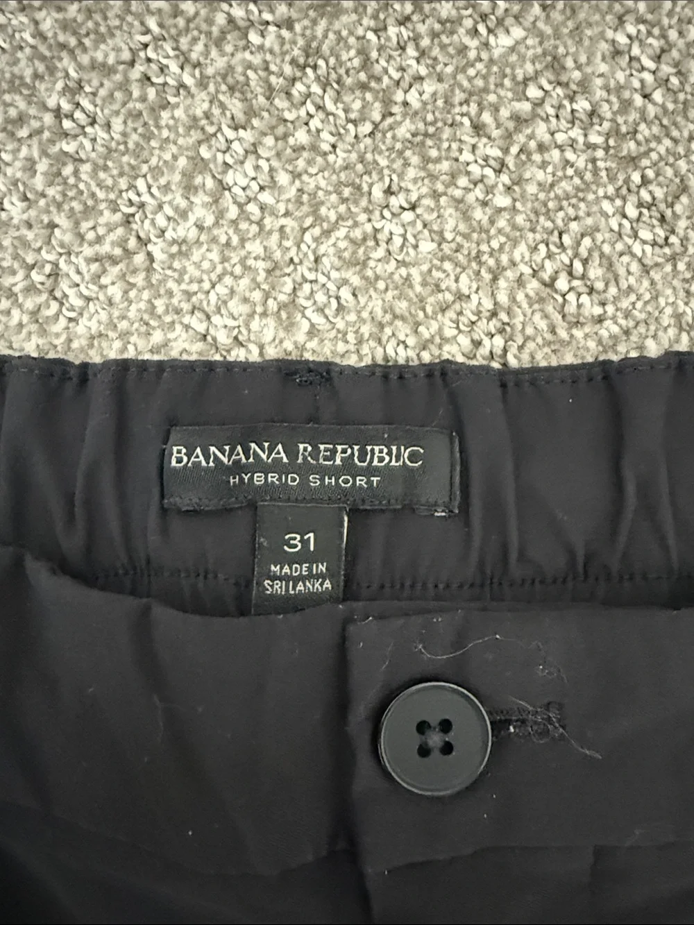 Banana Republic Men’s Black Flat-Front Stretch Shorts